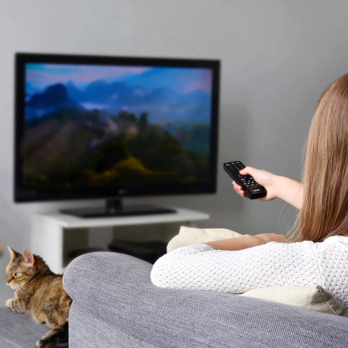 Retoo DVB-T2 Receiver Full HD TV Tuner mit Fernbedienung, HDTV Mediaplayer mit PVR Aufnahmefunktion und Timeshift, Digital Empfänger mit H.265 HEVC, Kabel-Receiver mit USB, Schwarz