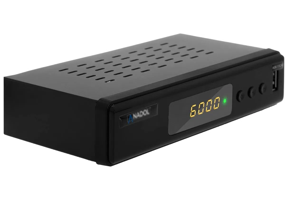 Full-HD Kabelreceiver Digital DVB-C (HDMI,Scart,USB,PVR,Display,Tasten, 2in1 Fernbedienung)