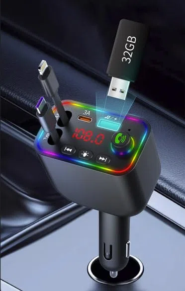 CAR-L4 FM Transmitter Auto Bluetooth 5.3, 120W Schnellladegerät mit USB/3.1A, Typ-C & Lightning Kabel, Schwenkbarer Kopf, 7-Farben LED, MP3 Player, Freisprechanlage, U-Disk Unterstützung