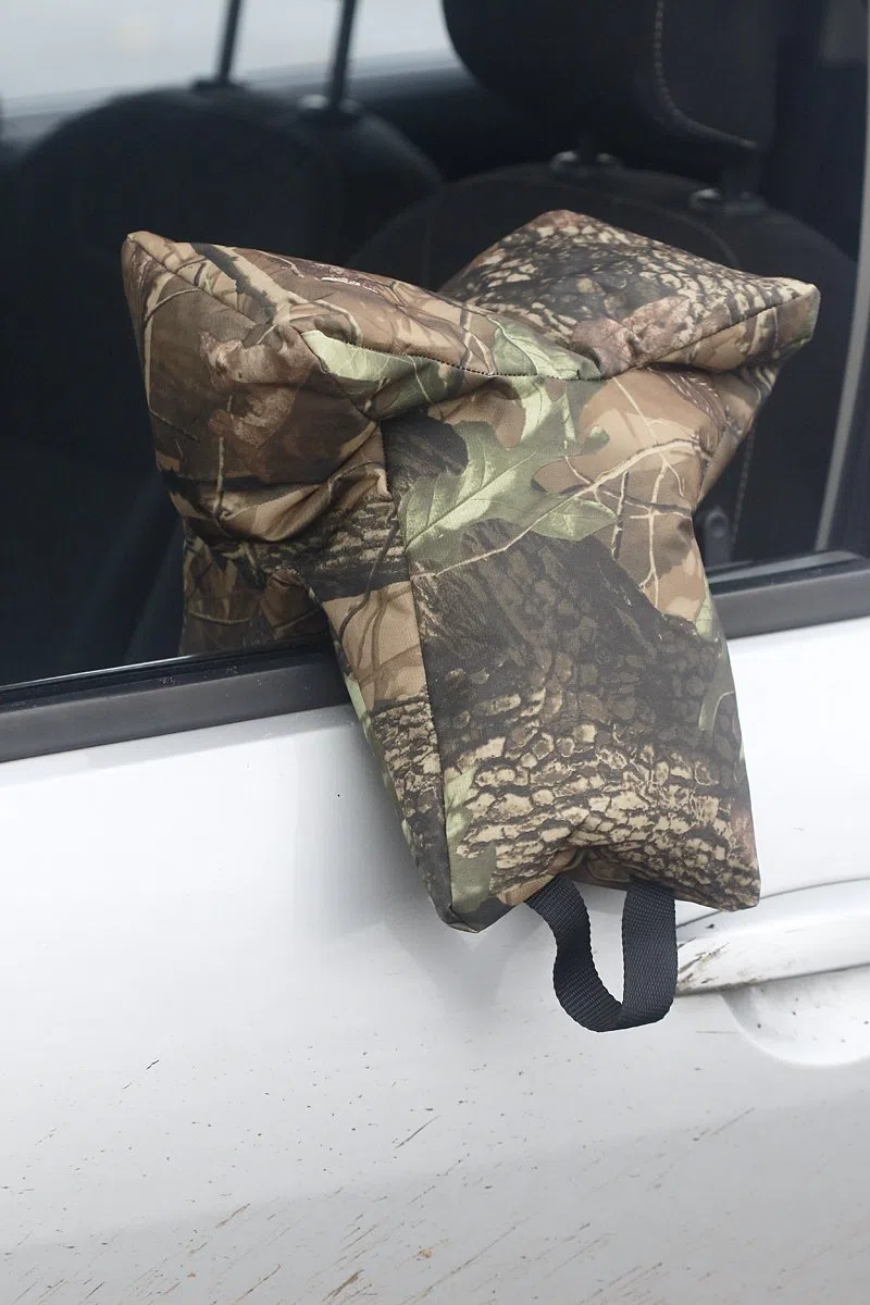 Grappler Kamera Bohnensack, Blattmuster, filled Polystyrene, Große U-förmige Tasche für die Tele- objektive zum Fotografieren aus einem Auto, Diese Tasche kommt mit Polystyrol vorgefüllt, wasserdicht