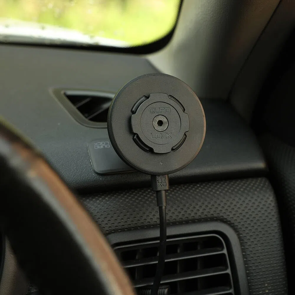 Quad Lock MAG Kabelloses Ladegerät 15 W für Smartphone, kompatibel mit MAG-Schutzhüllen, Auto- und Schreibtischhalterungen