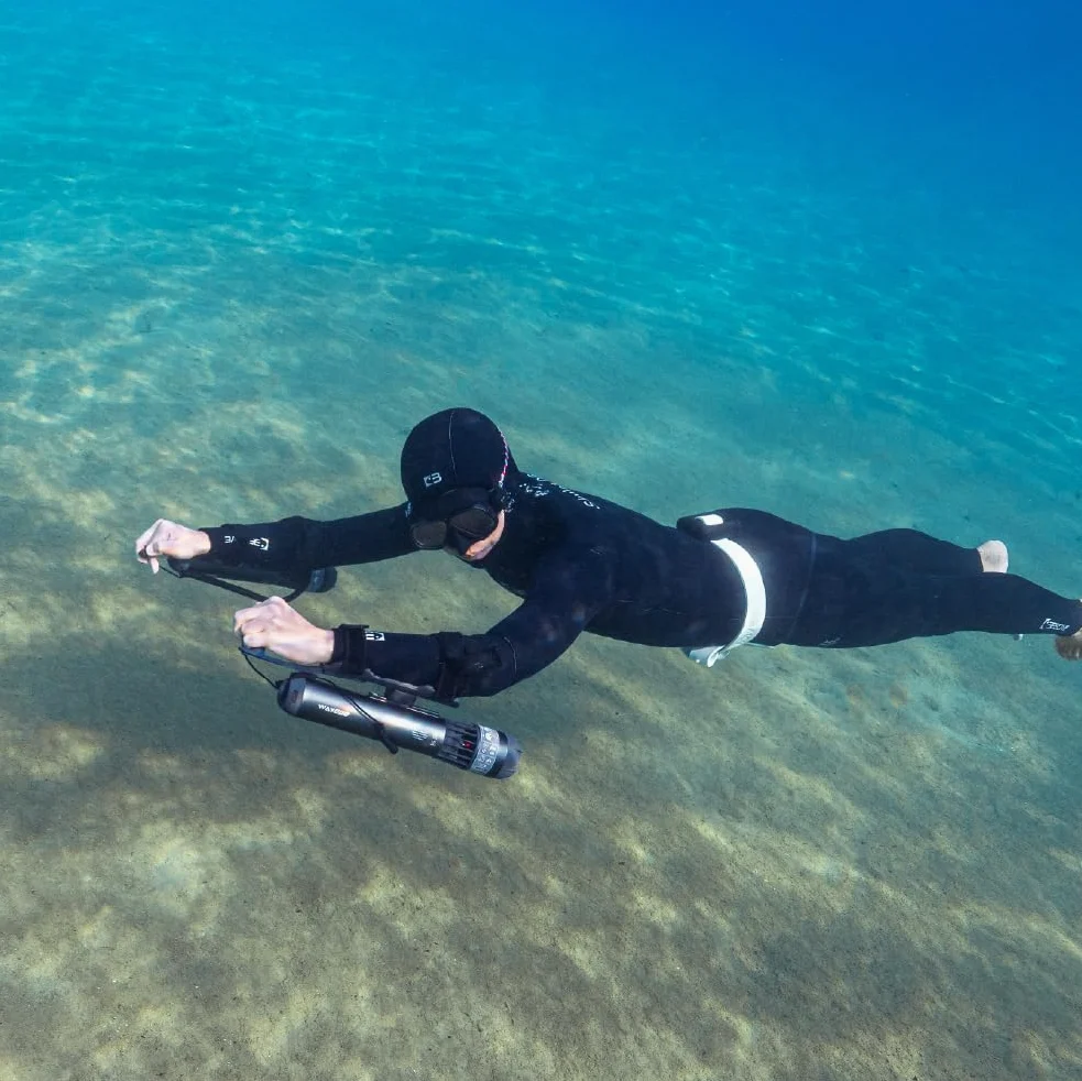 Waydoo Subnado 1Pcs Arm Mount Bracket and 1 Handgrip, 1 Set of Leg Mount Kit for Subnado Underwater Scooter with 2 Mount Brackets and 1 Pcs Strap for Waist