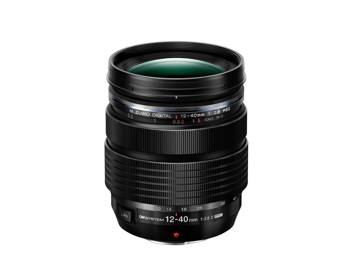 OM SYSTEM OM-5 Mark II MFT-Kamera mit M.Zuiko ED 12-40 mm F2.8 PRO II, 20 MP, IP53 Wetterschutz, 5-Achsen-Bildstabilisierung, 50 MP High-Res Shot, Schwarz
