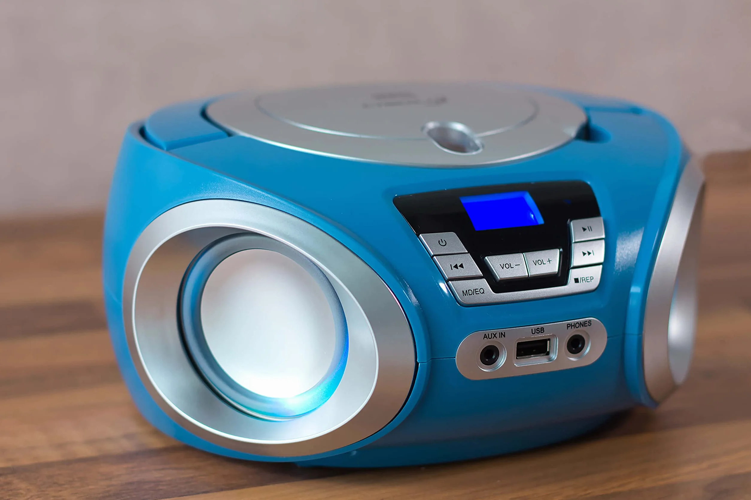 CD-Player mit LED-Beleuchtung | Kopfhöreranschluss | Tragbares Stereo-Radio | Kinderradio | Stereoanlage | USB | CD/MP3-Player | UKW-Radio | Kopfhöreranschluss | AUX-Eingang