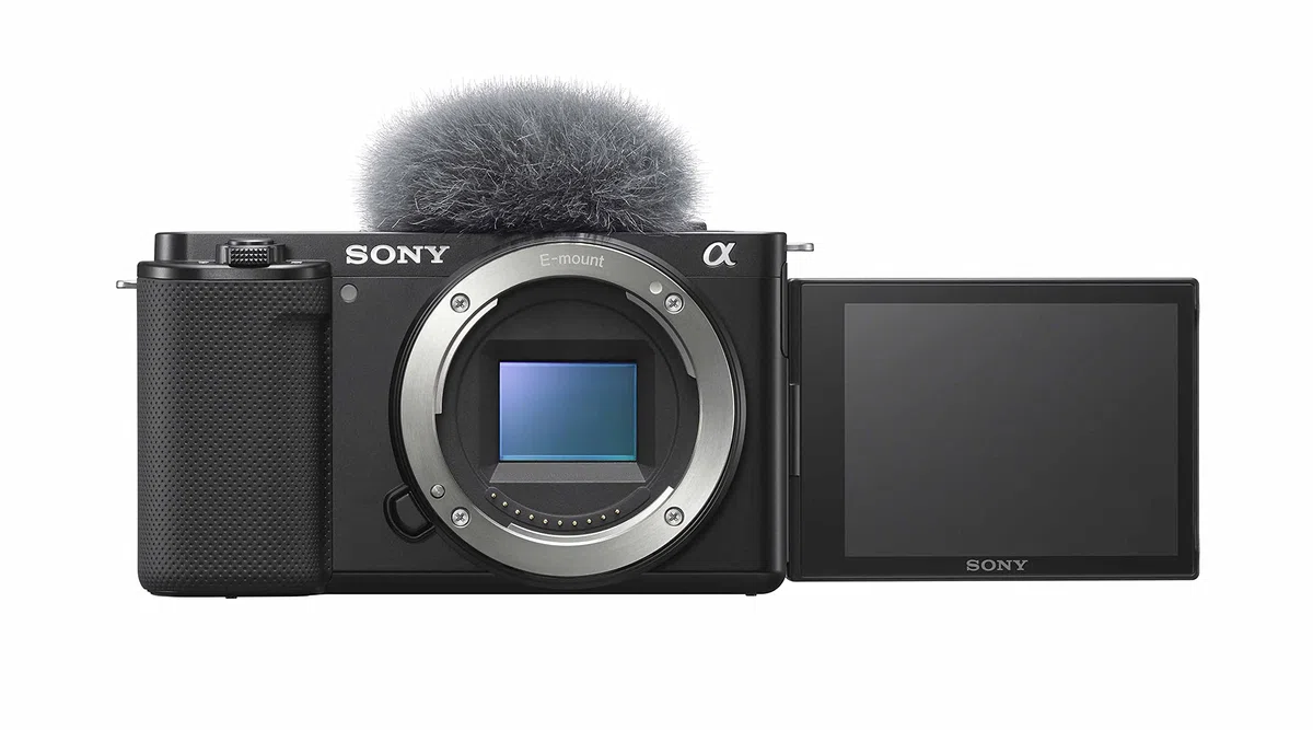 Sony ZV-E10 Systemkamera mit 16–50mm Objektiv (APS-C) – 4K-Video, schwenkbares Display, Echtzeit-Augen-Autofokus, leicht & ideal für Vlogger & Einsteiger