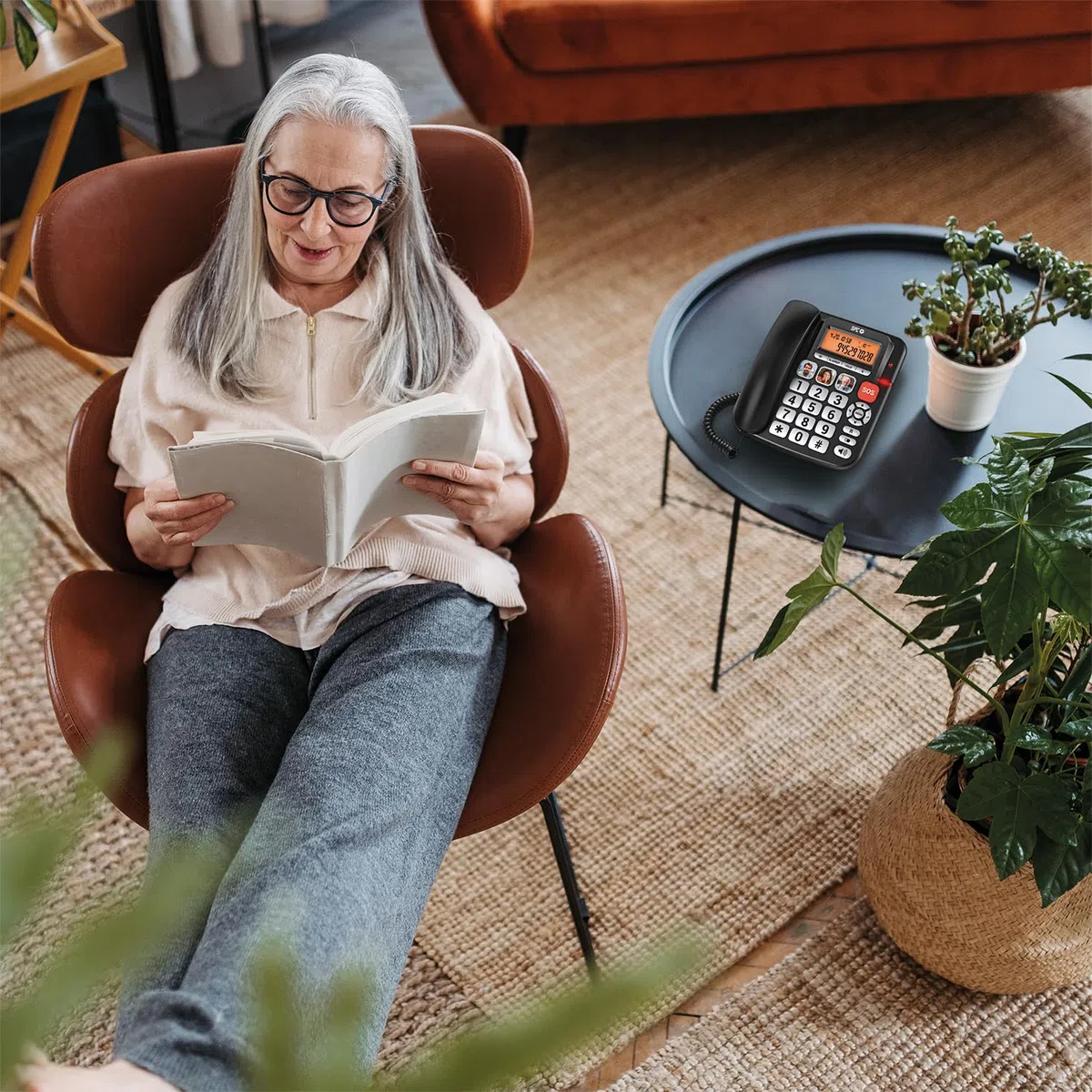 SPC Comfort Volume Pro - Senioren-Festnetztelefon mit großen Tasten, lautem Klingeln + beleuchtetem Display | Verstärkbare Anruflautstärke +20dB | Direktspeicher, SOS und hörgerätekompatibel – Schwarz