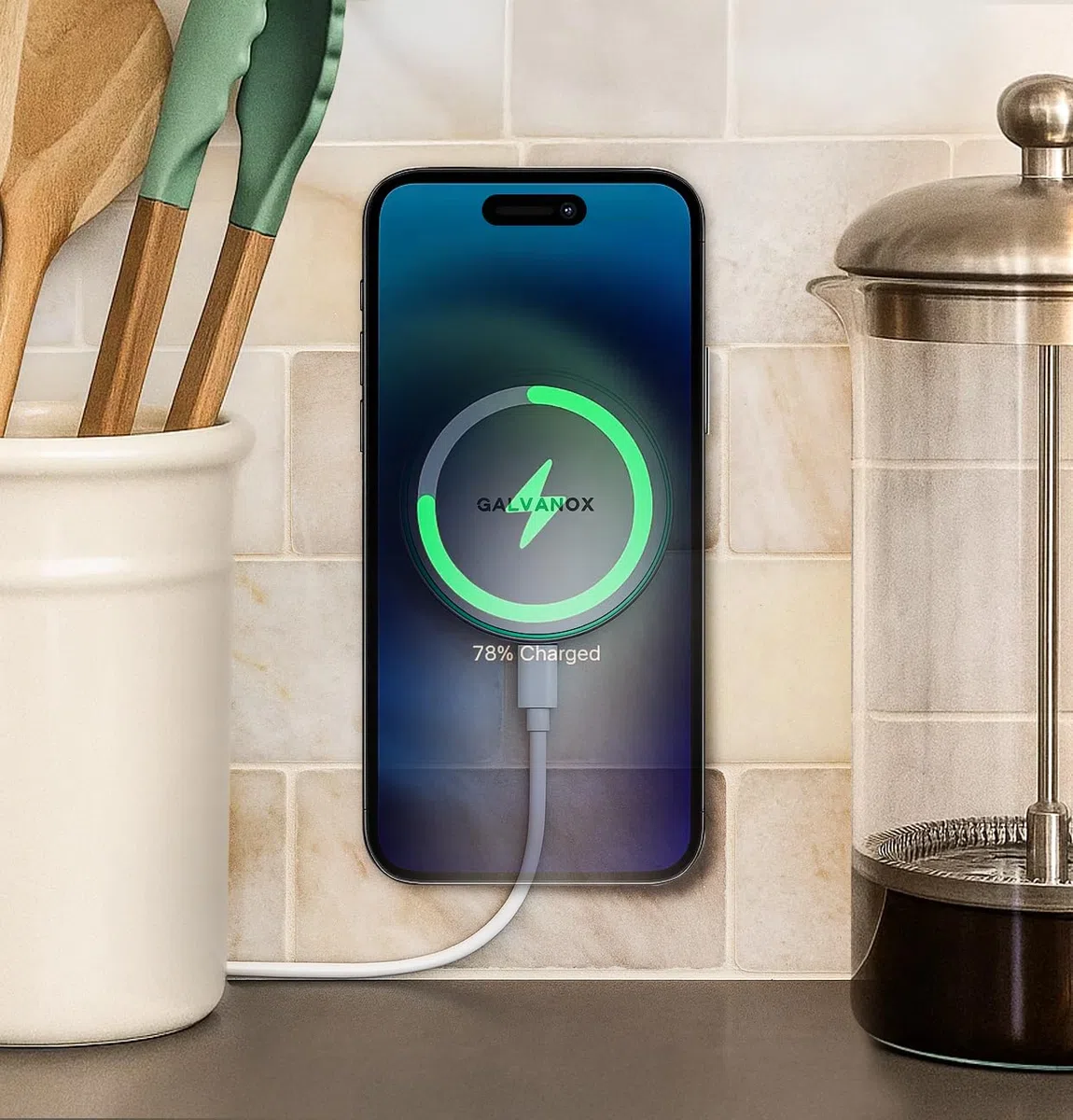 Galvanox Kompatibel mit MagSafe Wandmontiertes magnetisches kabelloses Ladegerät (15W) Schnellladung, aufklebbares klebriges Design mit langem abnehmbarem USB-C-Kabel (3,05 m) Weiß