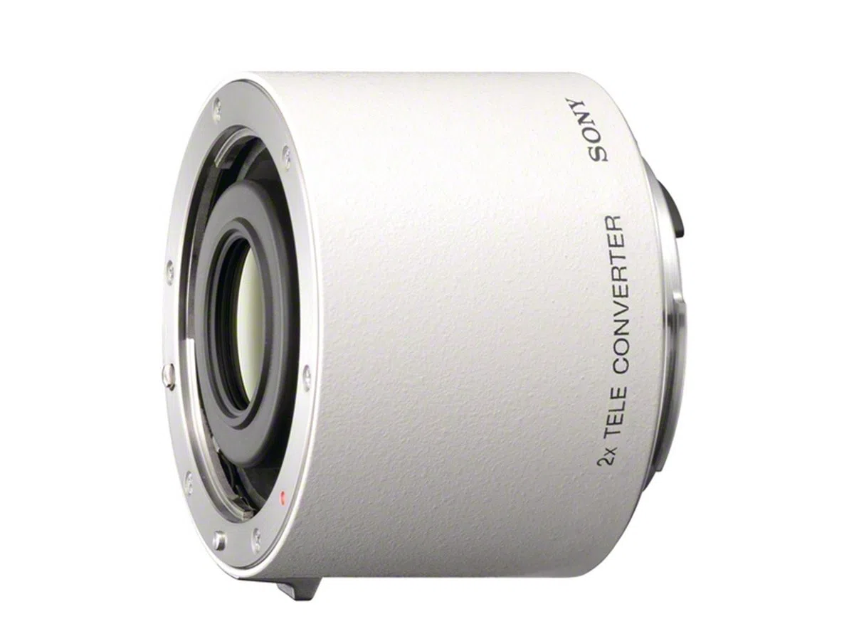 Sony SAL20TC, 2fach-Telekonverter (A-Mount Vollformat, geeignet für die Objektive: Sony SAL500F40G, Sony SAL300F28G2, Sony SAL70400G2, Sony SAL70200G2, Sony SAL135F28) weiß