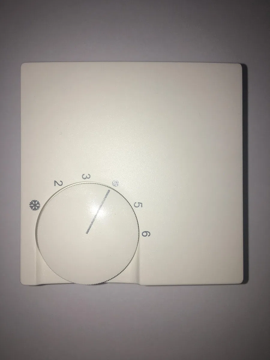 RTR -A10 Rt Regler Raumtemperaturregler Thermostat AP Öffner