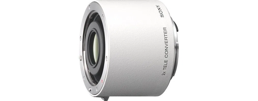 Sony SAL20TC, 2fach-Telekonverter (A-Mount Vollformat, geeignet für die Objektive: Sony SAL500F40G, Sony SAL300F28G2, Sony SAL70400G2, Sony SAL70200G2, Sony SAL135F28) weiß