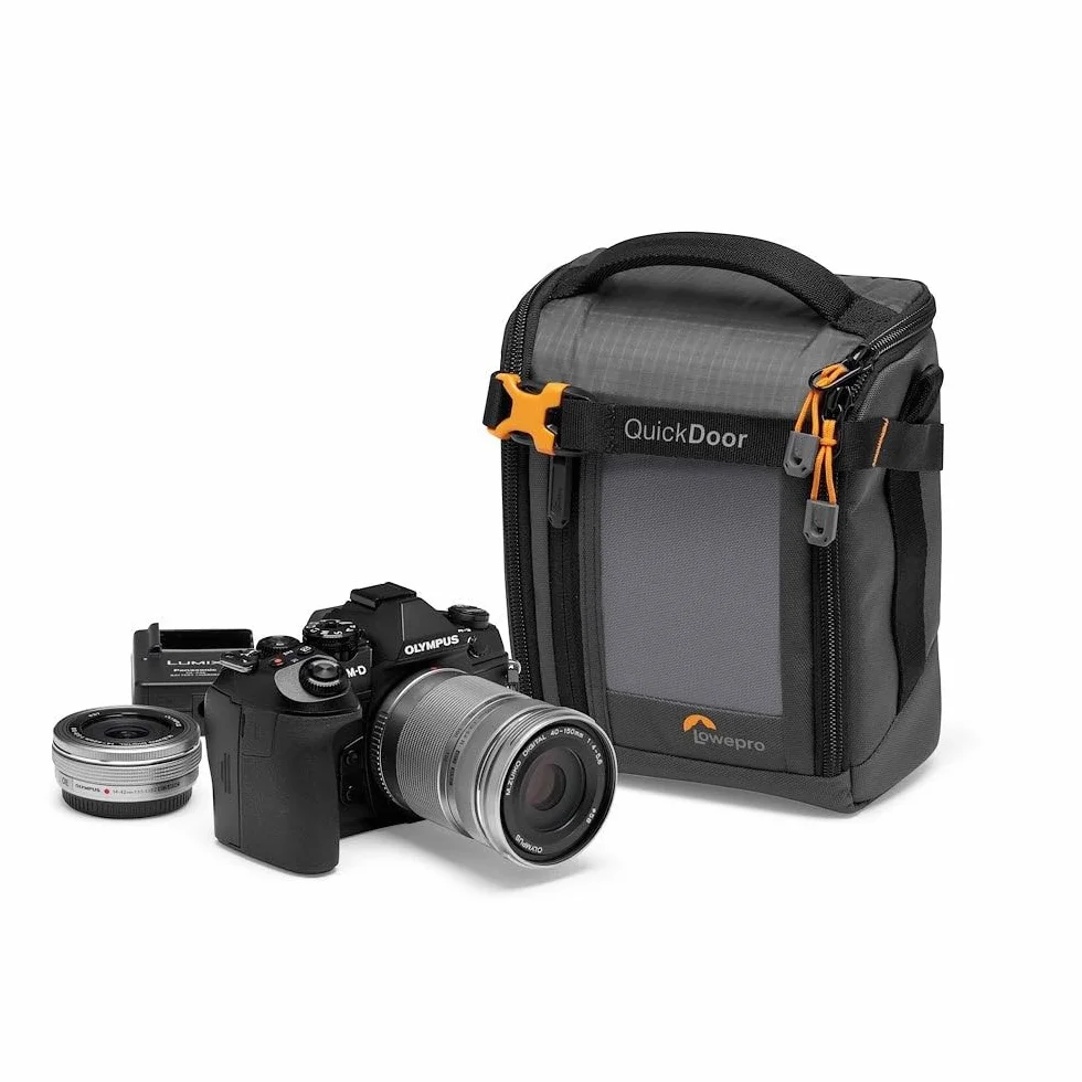 Lowepro GearUp Creator Box Medium II, Spiegellose und DSLR-Kameratasche, Kameratasche mit QuickDoor-Zugang, Hergestellt aus Recyclingmaterial, Orange Gepolsterte Innenfächer, Grau