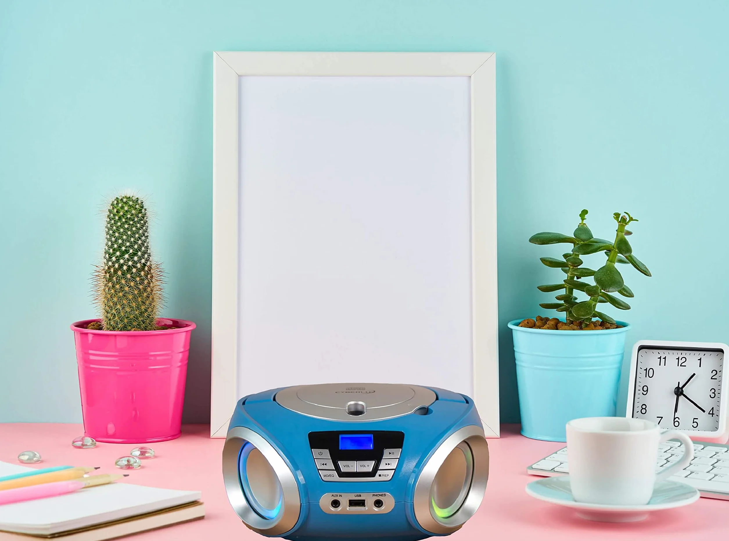 CD-Player mit LED-Beleuchtung | Kopfhöreranschluss | Tragbares Stereo-Radio | Kinderradio | Stereoanlage | USB | CD/MP3-Player | UKW-Radio | Kopfhöreranschluss | AUX-Eingang