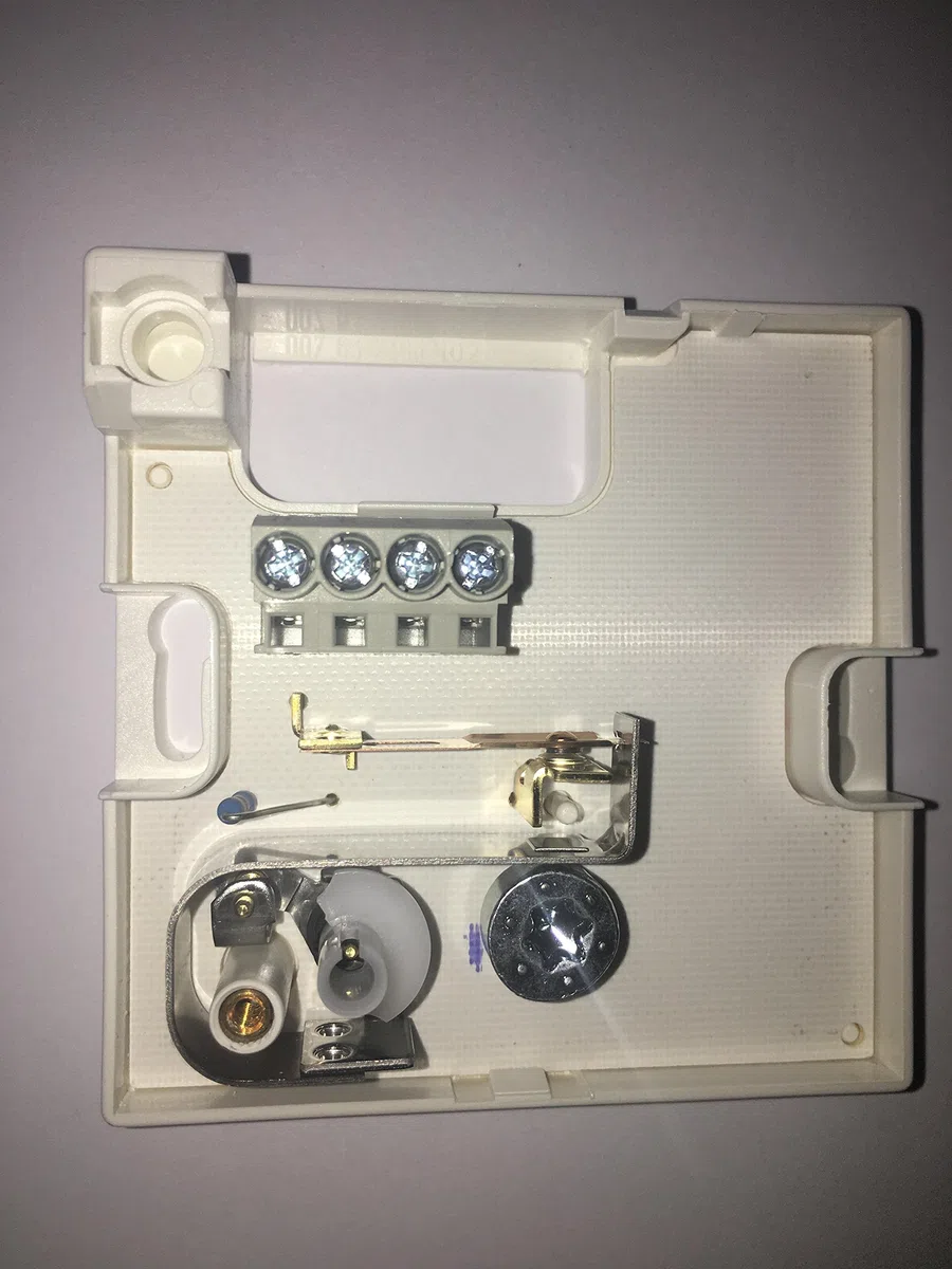 RTR -A10 Rt Regler Raumtemperaturregler Thermostat AP Öffner